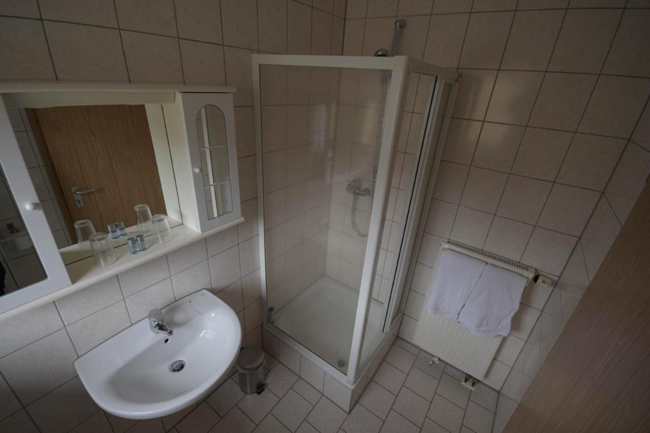 Zimmer Ohne Fruehstueck In Der Forellenzucht Burgen  Dış mekan fotoğraf