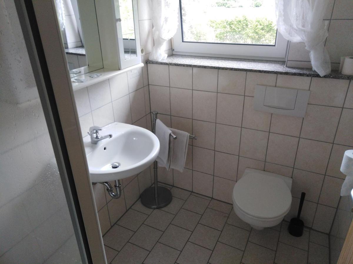 Zimmer Ohne Fruehstueck In Der Forellenzucht Burgen  Dış mekan fotoğraf